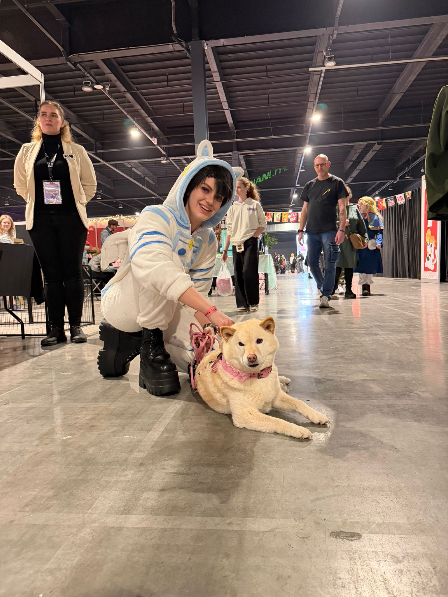 Communitymoment van Safe Haven Inu Rescue tijdens Heroes Made in Asia